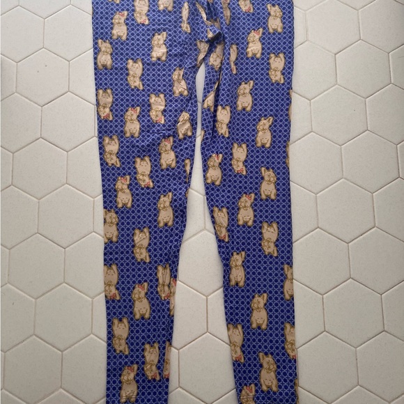 Lularoe TC leggings cream bulldogs on purple pattern - Picture 2 of 2